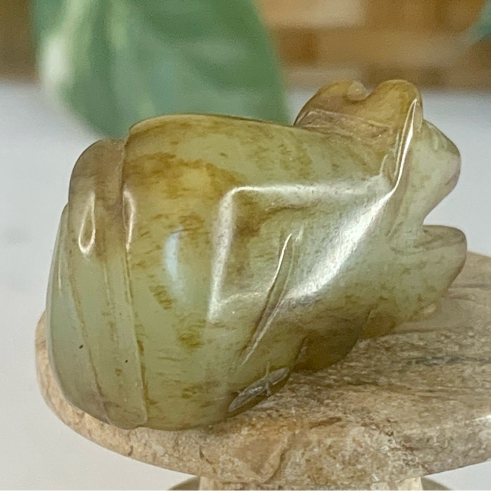 Vintage Chinese Zodiac Jade Rat Pendant Bead Hand Carved Miniature Animal 1.7" - Picture 7 of 14